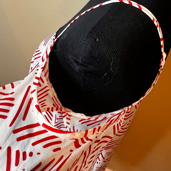 Collective Concepts Cold Shoulder Flowy Print White Red Size S Strappy Bohomian - Picture 8 of 12